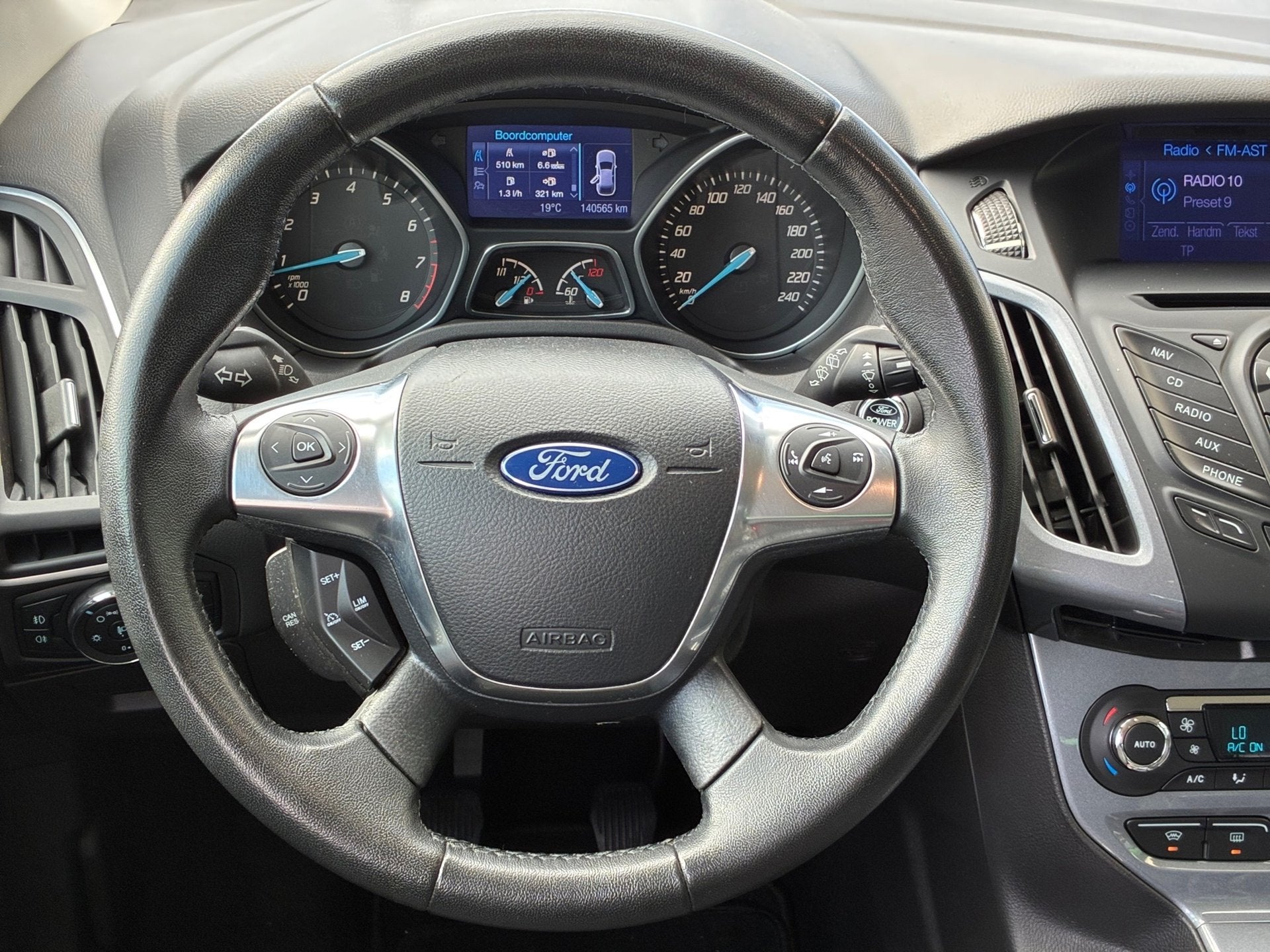 Ford Focus Wagon 1.0 EcoBoost Titanium|1e Eigenaar|D-riem v., Auto's, 101 pk, Gebruikt, Origineel Nederlands, Handgeschakeld