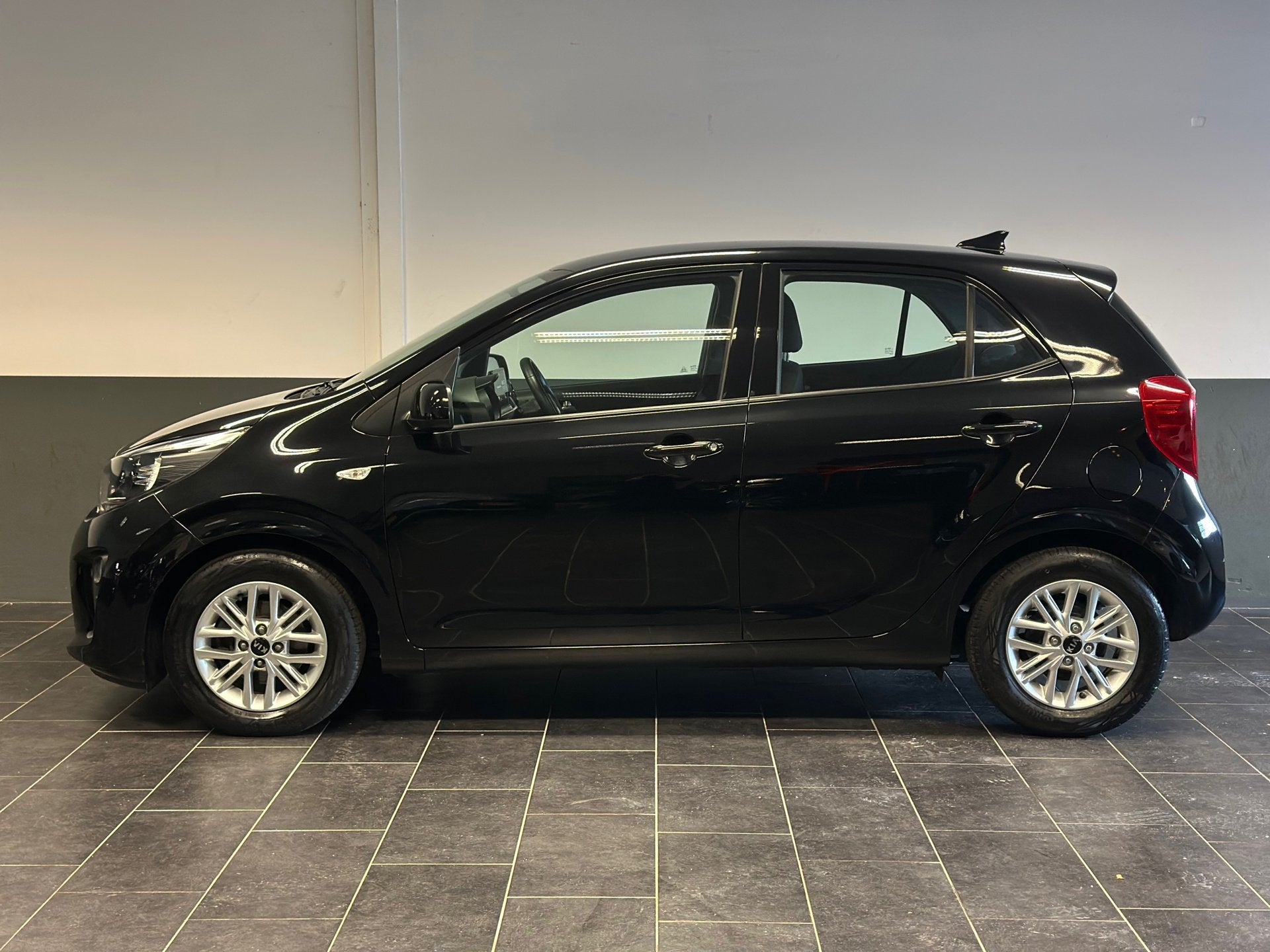 Foto 4 van Kia Picanto 1.0 DPi DynamicLine