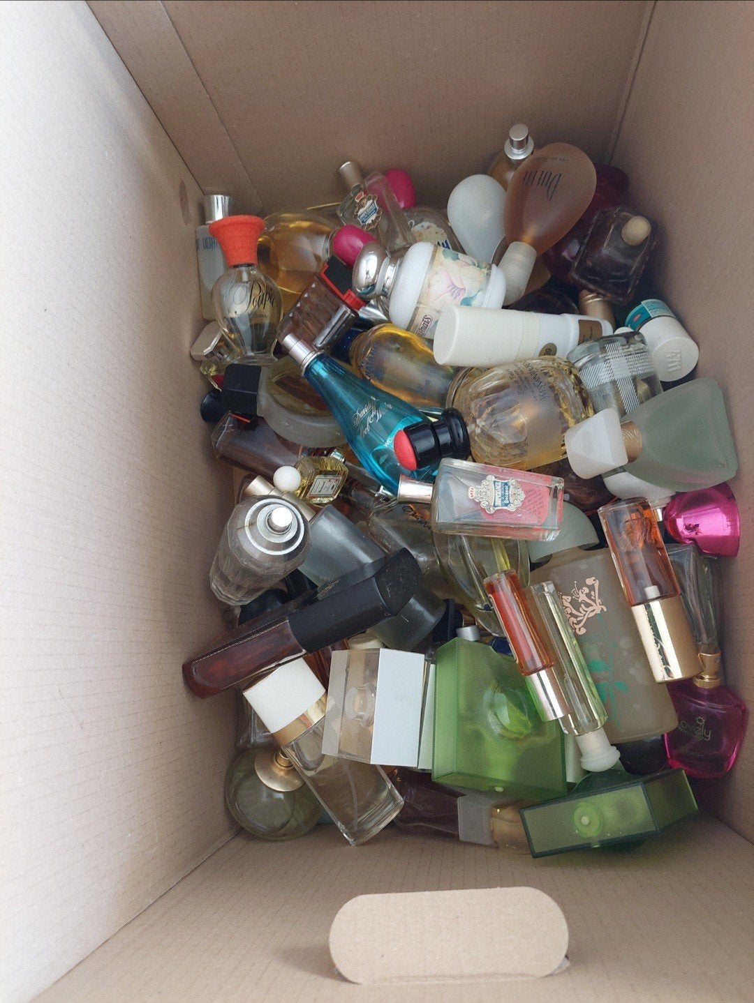 Grote partij parfum: factice, miniaturen, collectoritems, Ophalen, Gebruikt, Miniatuur