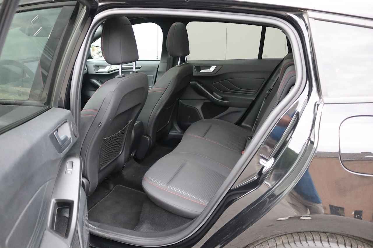 Foto 4 van Renault Mégane 1.2 TCE 85KW Energy Estate 2016 met trekhaak