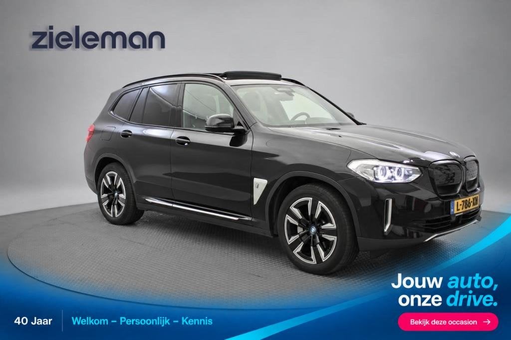 Bmw IX3 Executive 80 kWh - Panorama, Carplay, Camera, Leer,, Auto's, Automaat, Gebruikt, Verwarmde buitenspiegels, Zwart