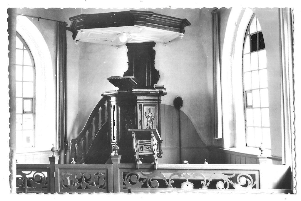 AK Oostum - Preekstoel Herv. Kerk, Verzamelen, Verzenden, 1960 tot 1980, Ongelopen, Groningen