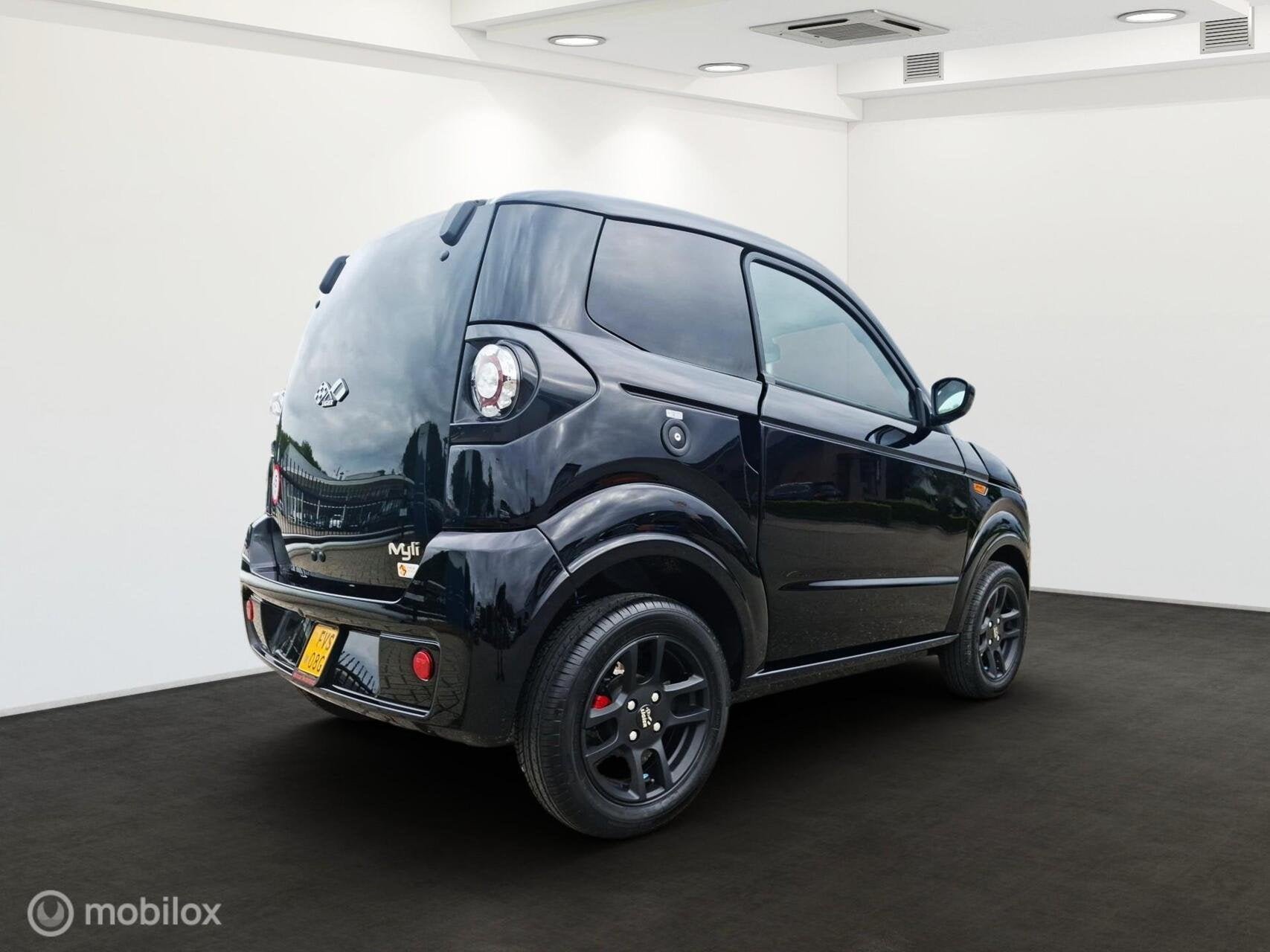 Ligier Myli IDEAL 12/2025 1584km 16 maanden garantie, Ligier Group Benelux, Gebruikt, Koolmijnlaan 142, 3582 Beringen, Ligier