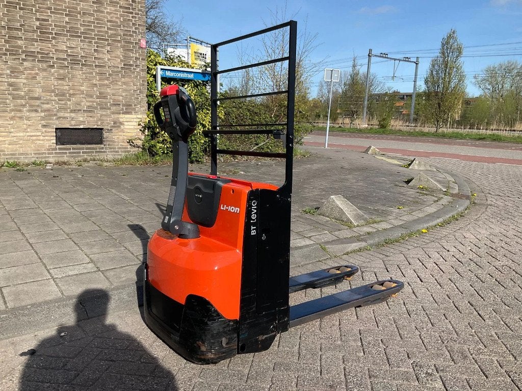 Toyota LWE160 1600KG LITHIUM PALLETWAGEN / HEFTRUCK, Toyota, 1000 tot 2000 kg, Marconistraat 2
3133KL  Vlaardingen, NL, Yilmaz Heftrucks