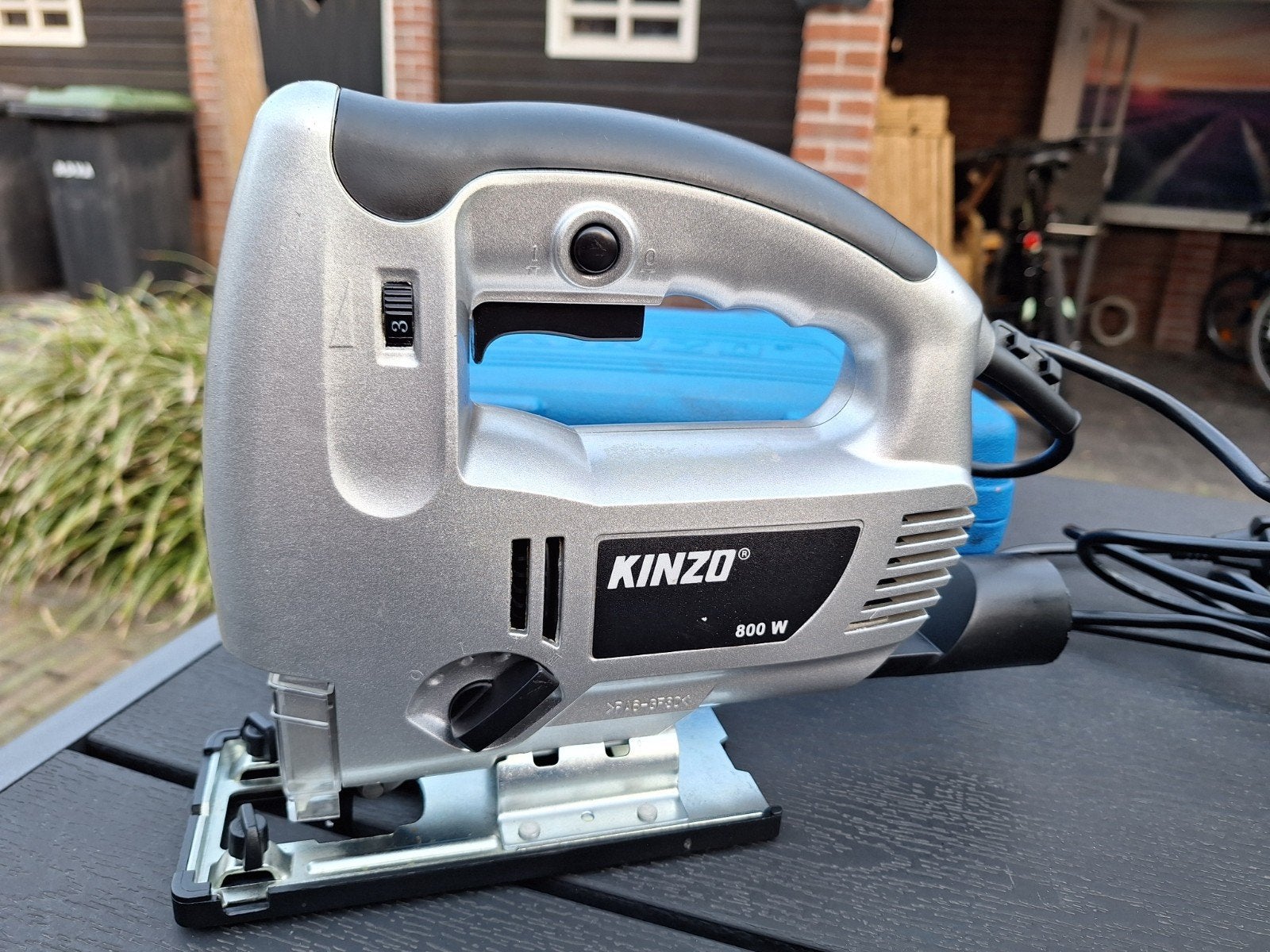 kinzo decoupeerzaag in koffer, Doe-het-zelf en Verbouw, Gereedschap | Zaagmachines, Ophalen of Verzenden, Minder dan 600 watt