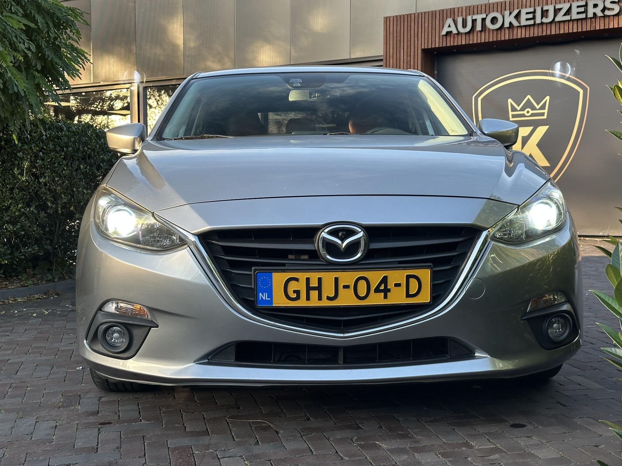 Mazda 3 2.0 TS+ DAB PDC Leder Cruise control Regensensor Voo, Auto's, Mazda, Stof, Gebruikt, Zwart, 4 cilinders