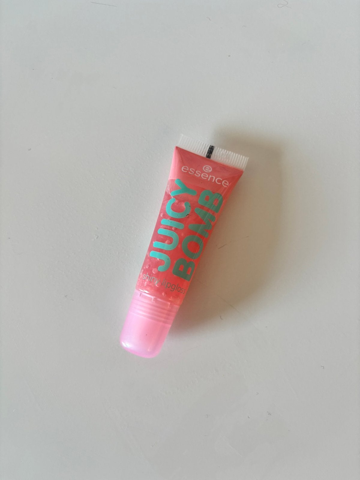 essence juicy bomb shiny lipgloss, Lippen, Nieuw, Ophalen of Verzenden, Make-up