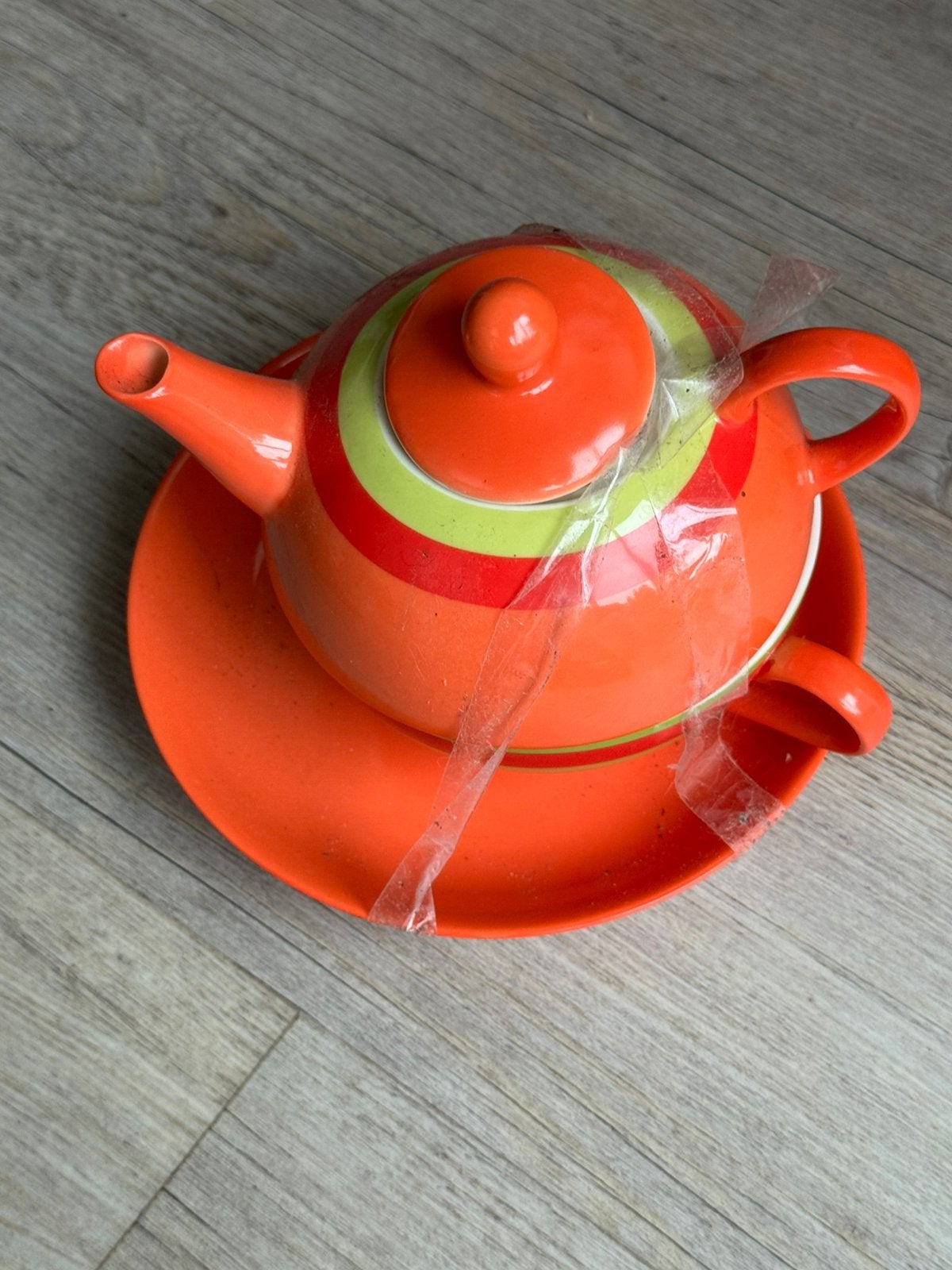 Maison Blanche France theepot met schoteltje, Huis en Inrichting, Overige merken, Ophalen of Verzenden, Zo goed als nieuw, Theepot