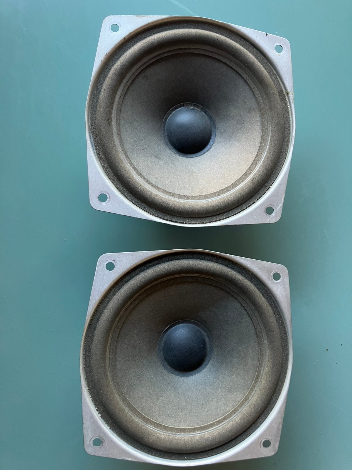 Nokia speakers voor BMW, Ophalen, Gebruikt