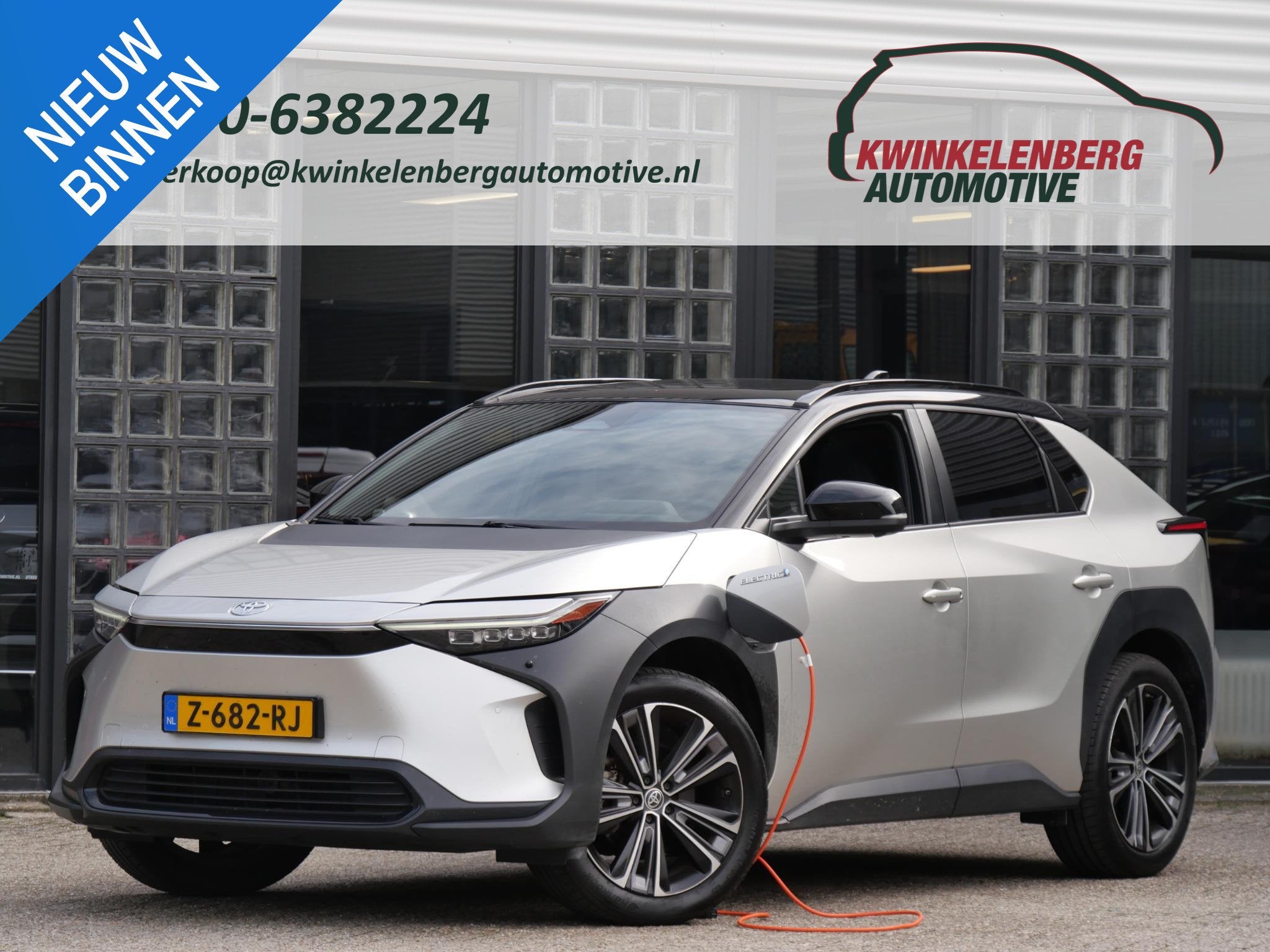 Toyota bZ4X 71kWh/ BI-TONE/ PANORAMADAK/ ELEKT. STOEL/ ELEKT, Dealer onderhouden, Gebruikt, 750 kg, 71 kWh