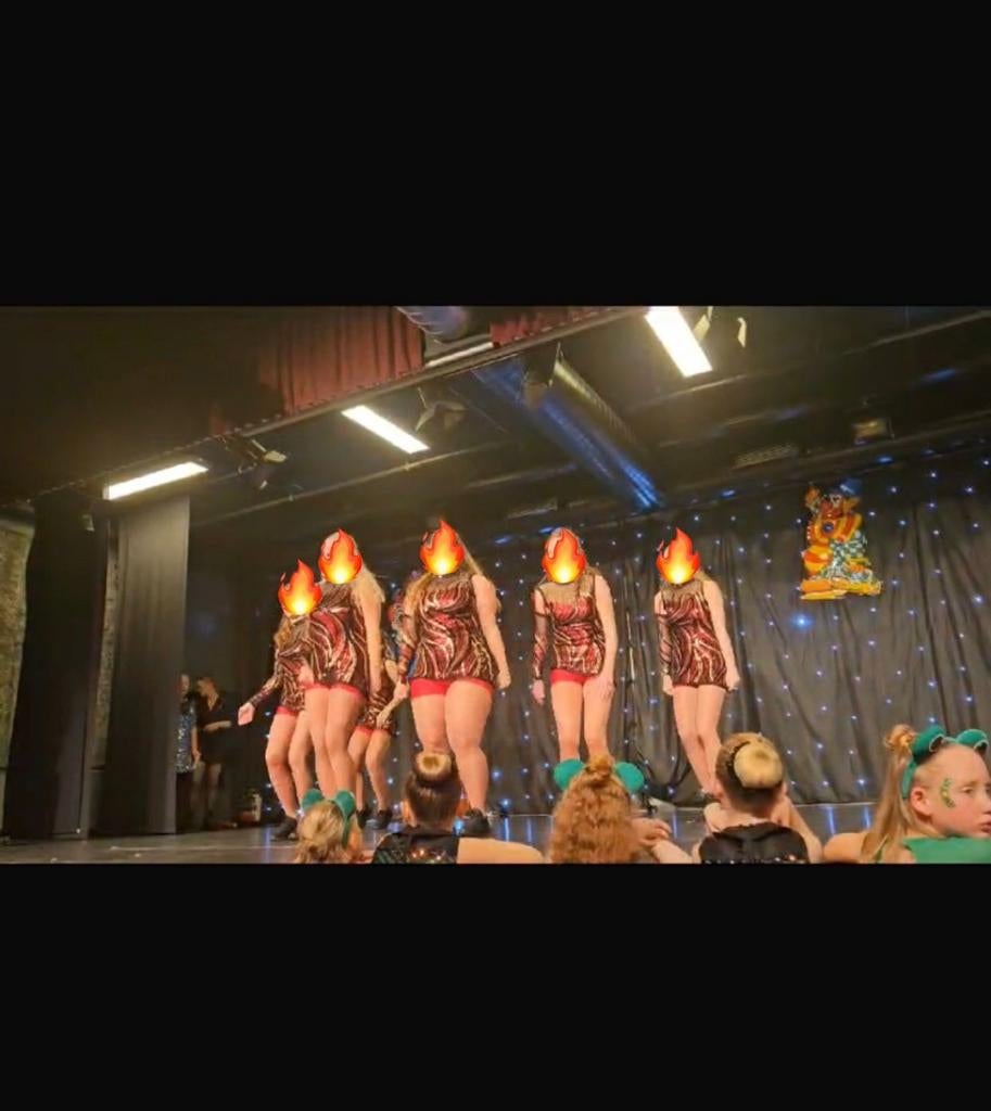 11 danspakken voor showdans, Kleding | Dames, Carnaval, Kleding, Gedragen, Ophalen
