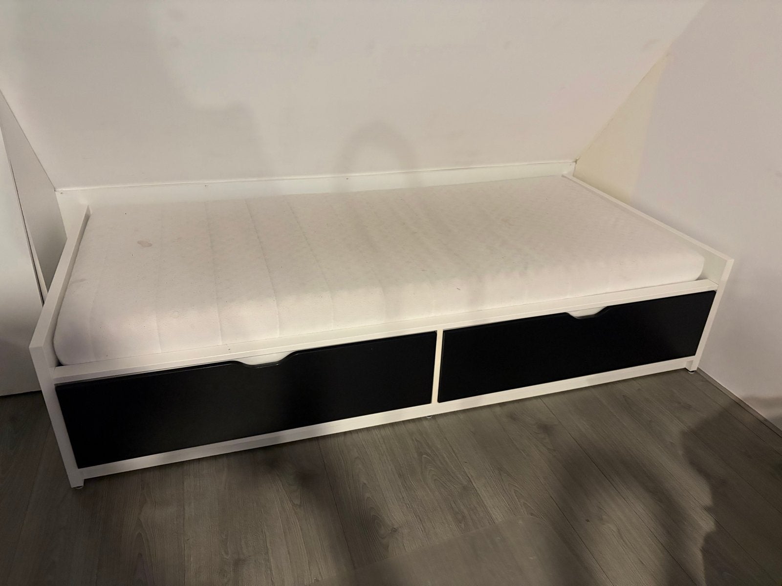Ikea bed 90x200 met Auping bodem en optioneel matras, Ophalen, Gebruikt, 90 cm, Eenpersoons