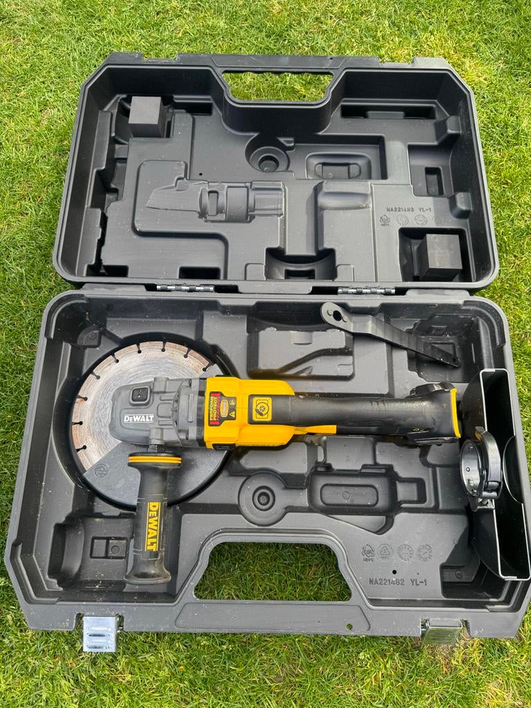 DeWALT DCG460NK Accu Haakse Slijper 230mm 54V XR FlexVolt, Ophalen of Verzenden, Zo goed als nieuw, 1200 watt of meer, Decoupeerzaag