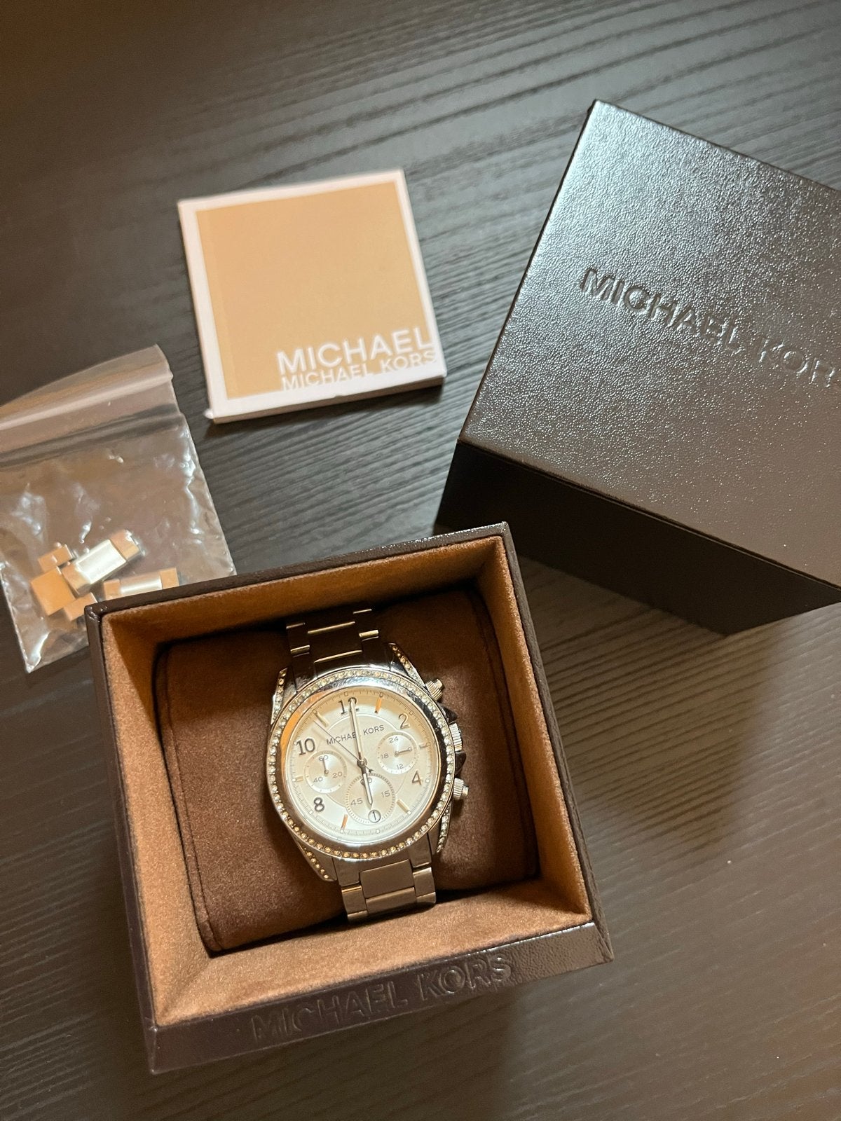 Michael Kors Zilveren Horloge met Strass, Overige merken, Staal, Polshorloge, Ophalen of Verzenden