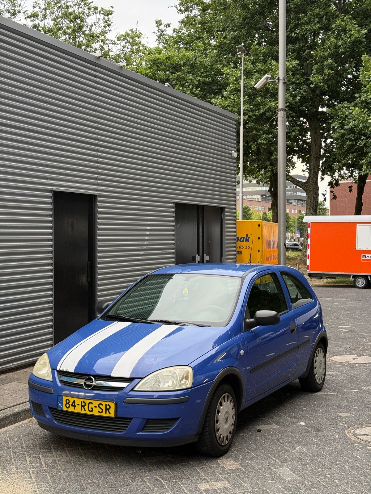 Opel Corsa 1.2 16V Twinport 3D 2005 Blauw, Voorwielaandrijving, 31 €/maand, 4 cilinders, Blauw