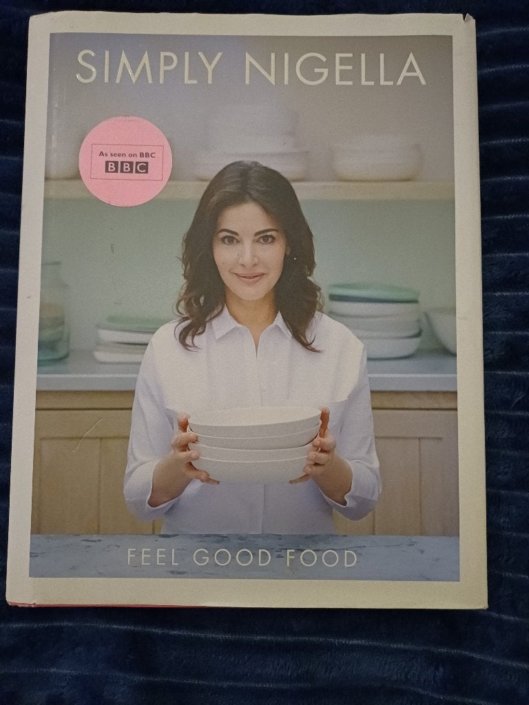 Nigella lawson:simply nigella.hardcover engels., Boeken, Ophalen, Gelezen, Nigella Lawson, Italië