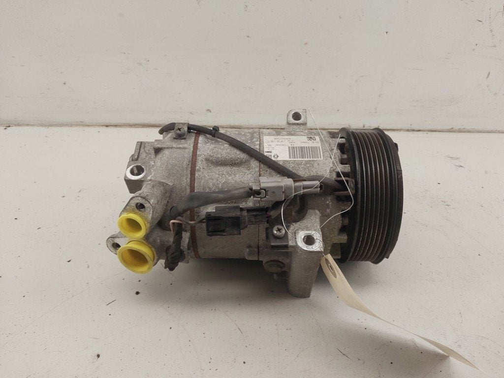 Airco Pomp Renault Captur I (2R) (2016-01/..) 926000734R, Gebruikt, Renault, Valeo, Info@valeo.fr