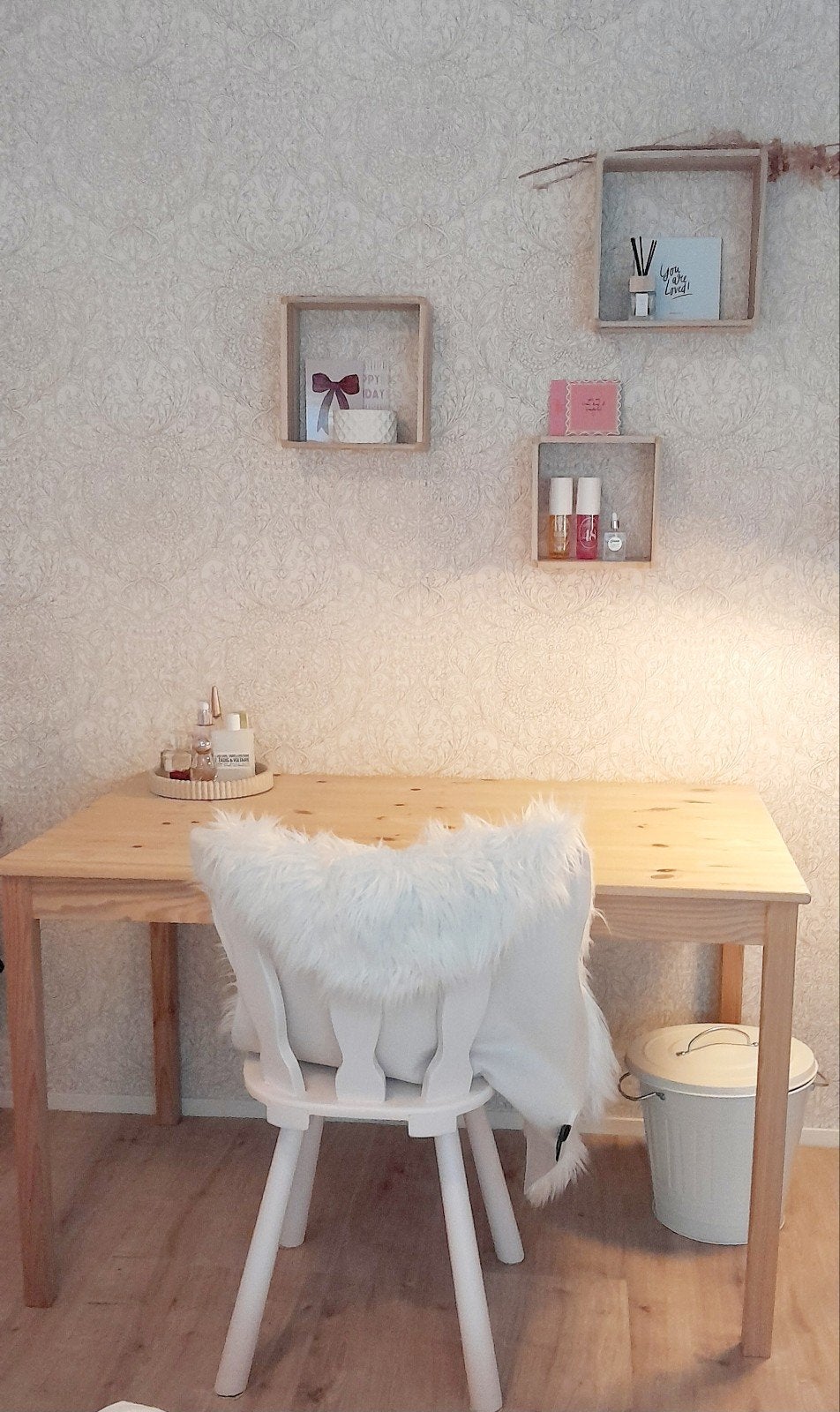 Bureau, tafel, tafeltje, Ophalen, Gebruikt, 50 tot 100 cm, 50 tot 100 cm