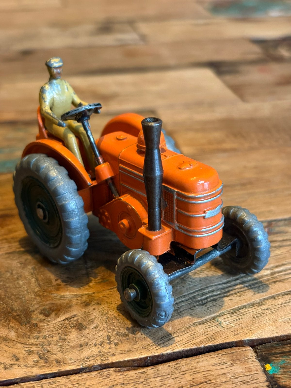 Dinky Toys 301 Field-Marshall Tractor, origineel oud model, Ophalen of Verzenden, Zo goed als nieuw, Tractor of Landbouw, Dinky Toys
