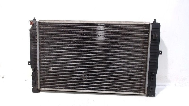 Radiateur Volkswagen Passat, Onderdelen@venauto.nl, Van der Ven Autorecycling B.V., Gebruikt, Ettenseweg 76, 4706 PB Roosendaal, The Netherlands