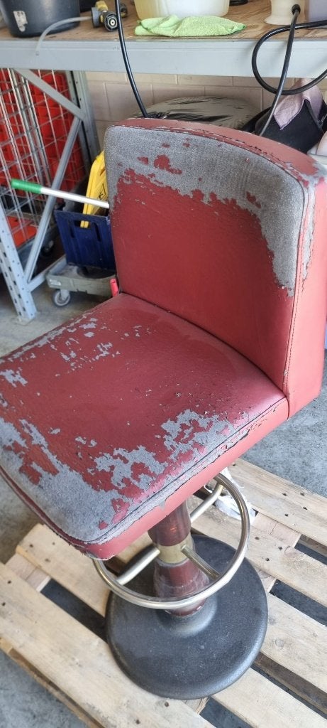 Vintage bar krukken, 60 tot 90 cm, Met voetsteun, Ophalen of Verzenden, Leer