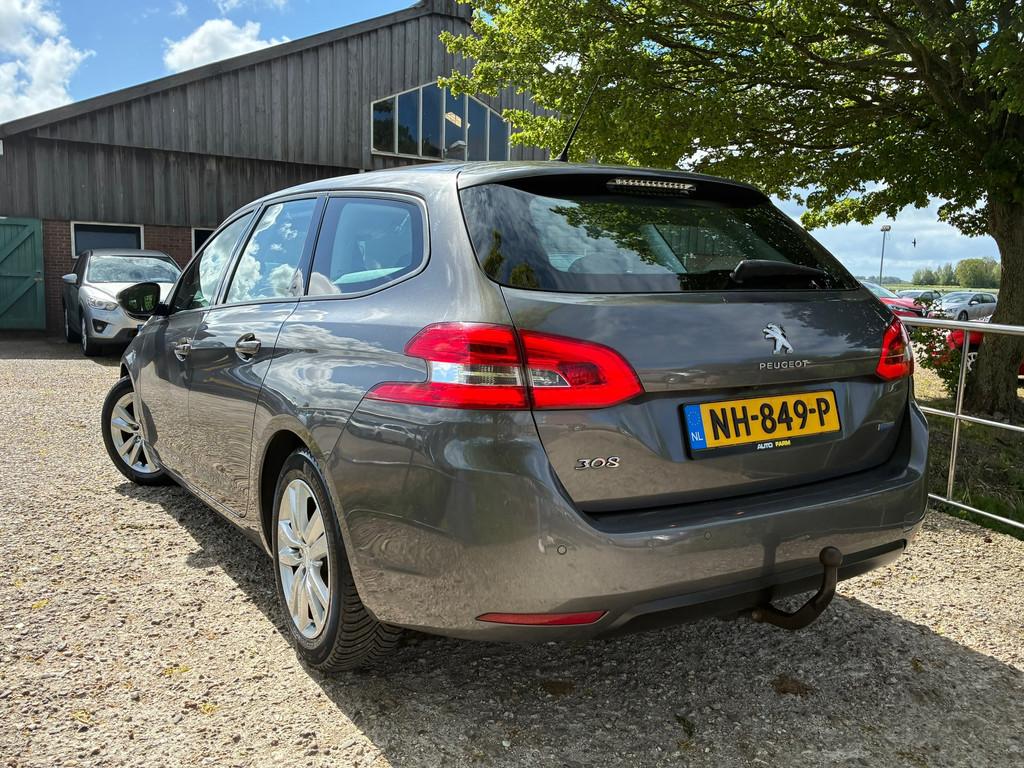 Peugeot 308 SW 1.2 PureTech Allure | Automaat + Cruise + Nav, Auto's, Peugeot, Lichtsensor, Stof, Gebruikt, 1199 cc