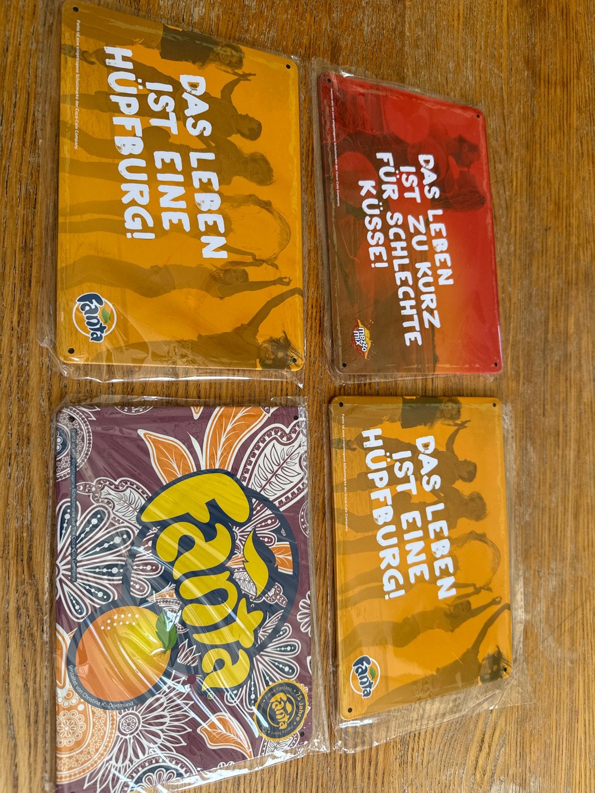 Fanta reclameborden speciaal voor 75 jaar bestaan, Verzamelen, Ophalen of Verzenden, Nieuw, Reclamebord