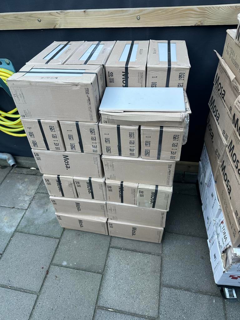 Mosa wandtegels grijs15x30 cm - Nieuw in doos, Doe-het-zelf en Verbouw, Tegels, Nieuw, Wandtegels, Keramiek, 20 tot 40 cm, Minder dan 20 cm