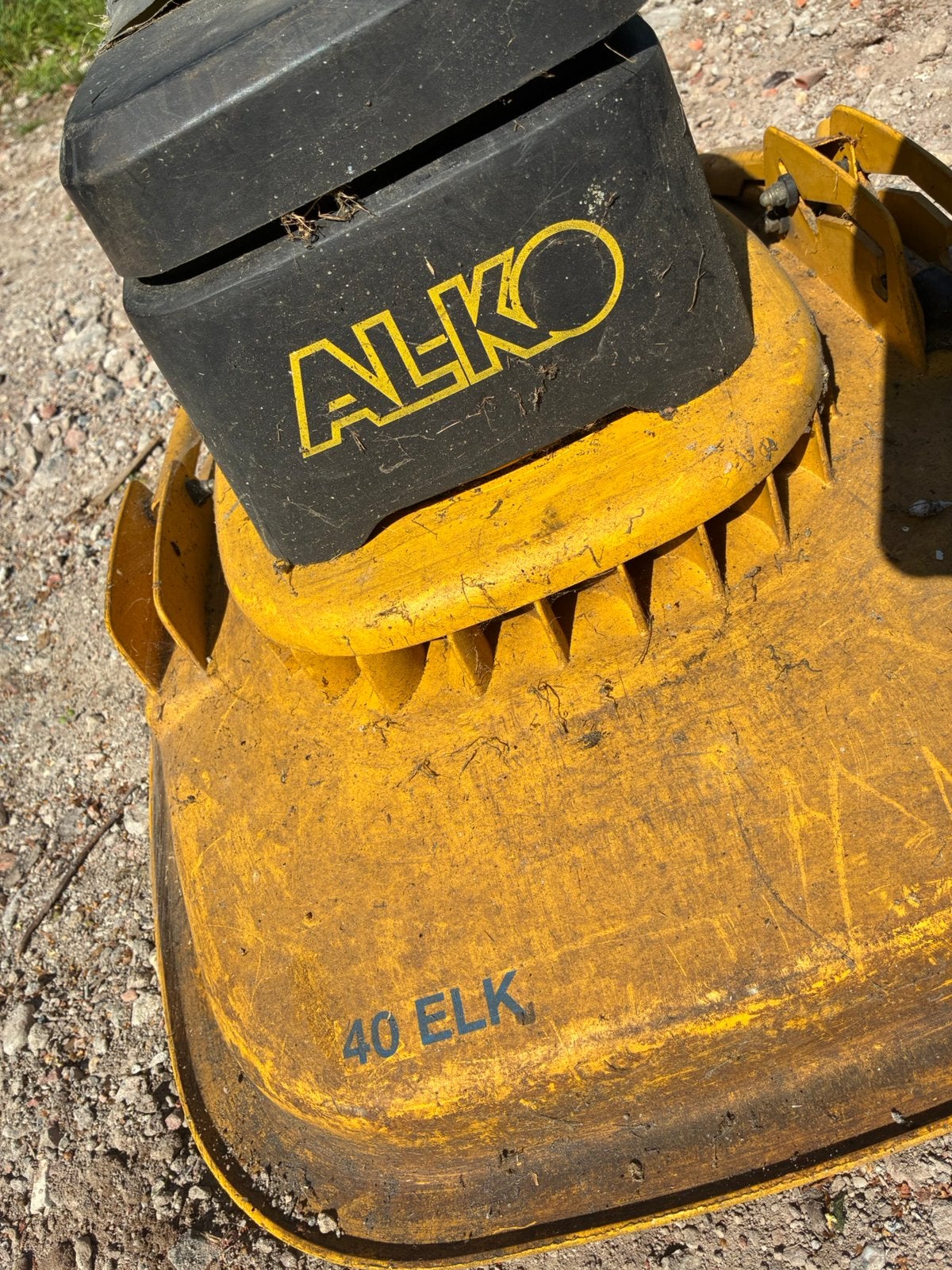 Alco 40 elk zweef maaier, Ophalen