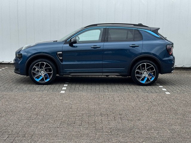 Lynk & Co 01 1.5 Hybrid 262PK met Zwarte hemel, Panoramadak, 12 maanden, Euro 6, Blauw, Leder en Stof
