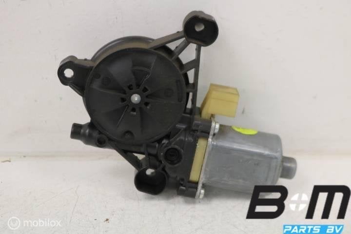 Raammotor rechtsvoor Audi A3 8V 3drs 5Q0959801B, Auto-onderdelen, Gebruikt