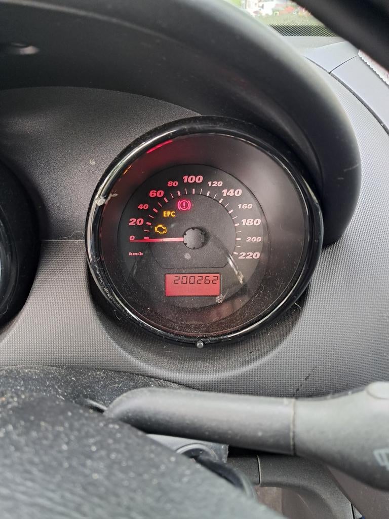 Seat Arosa 1.4 44KW 2004 Zwart, Auto's, Seat, Voorwielaandrijving, 450 kg, 31 €/maand, 4 stoelen
