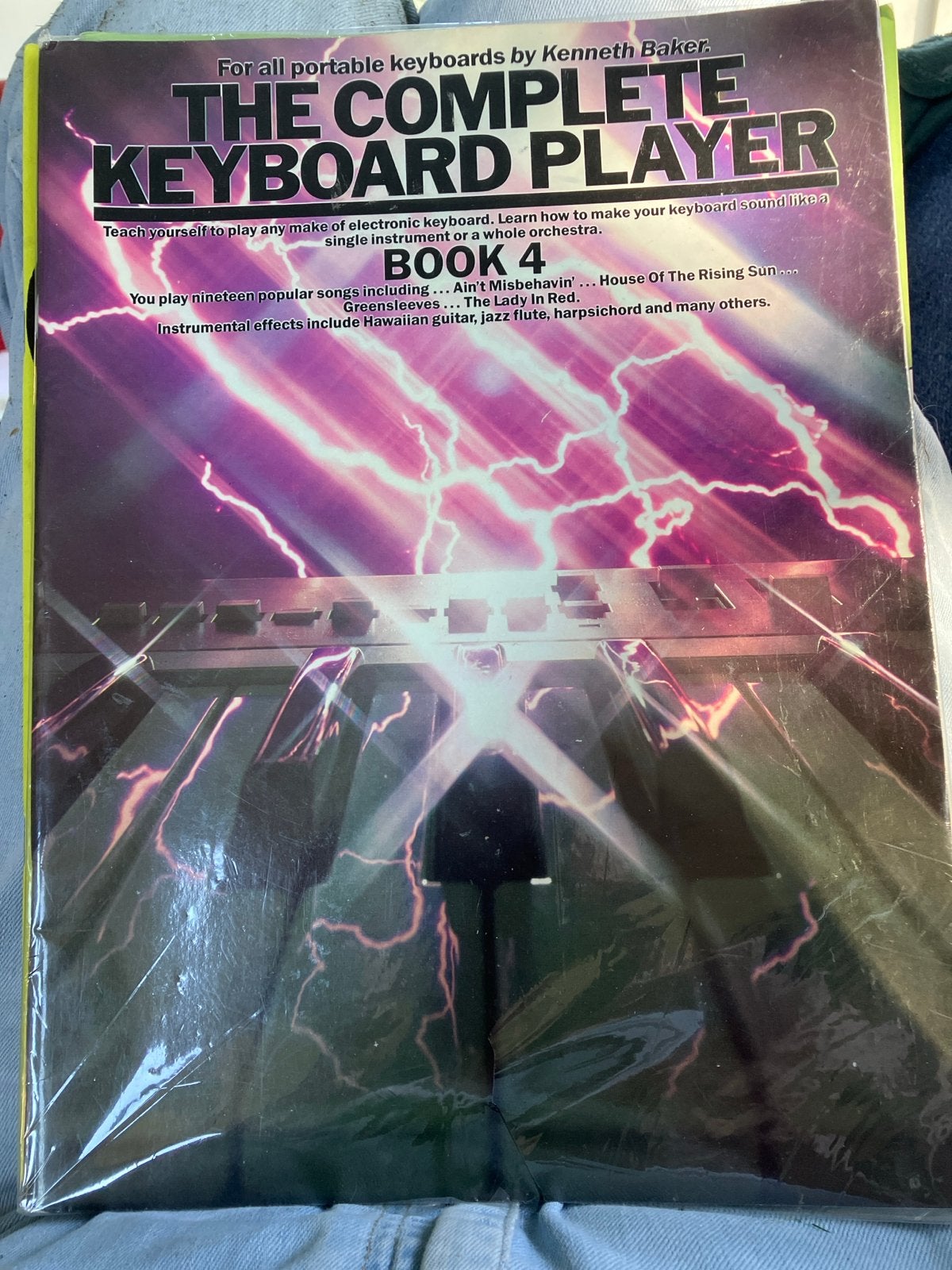 The Complete Keyboard Player - Boek 4 (Kenneth Baker), Ophalen of Verzenden, Gebruikt