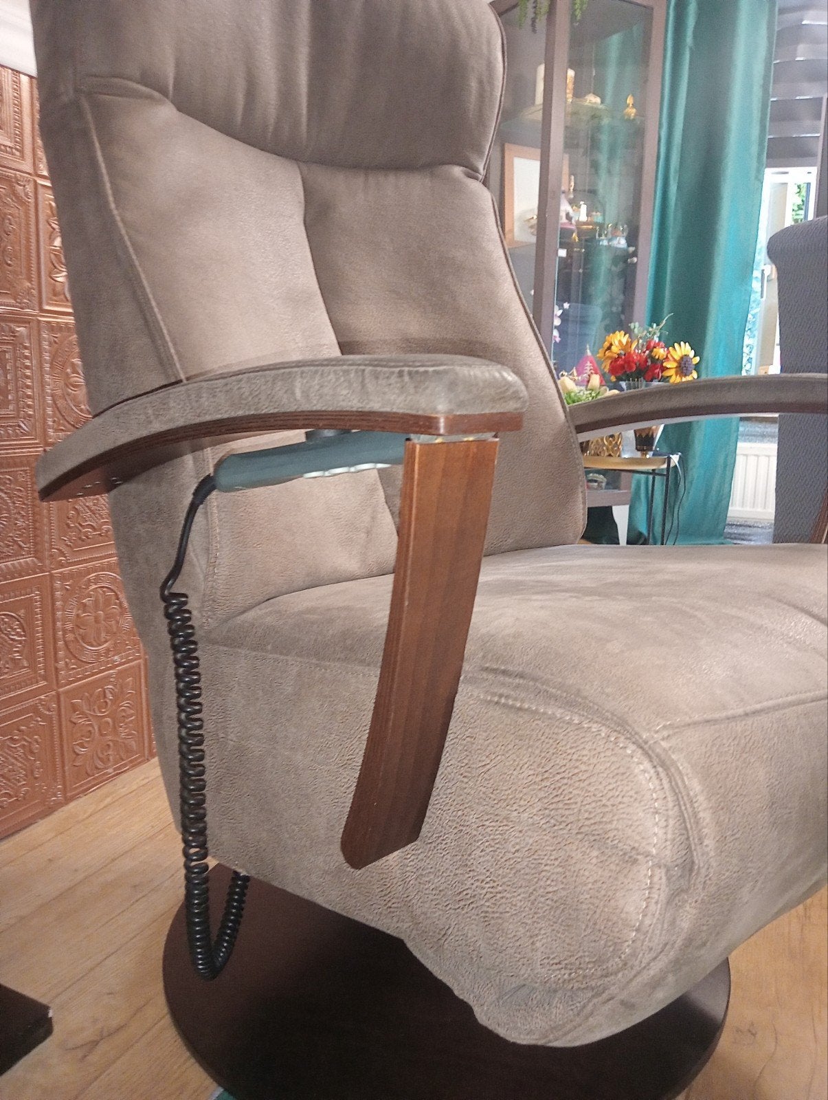 Prominent Relaxfauteuil - Comfortabel en Verstelbaar, Ophalen, Hout, Bruin, Modern comfort