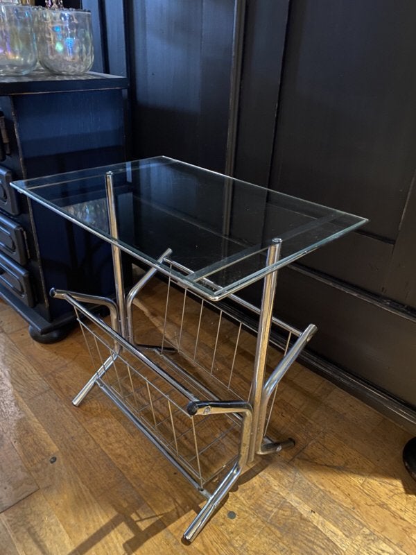 Vintage lectuurbak, bijzettafel tafeltje glas seventies VdlM, Huis en Inrichting, Woonaccessoires | Krantenbakken en Lectuurbakken