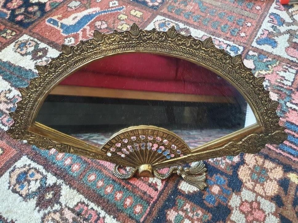 Vintage tafelspiegel in waaiervorm., Ophalen of Verzenden, Ovaal, Minder dan 50 cm