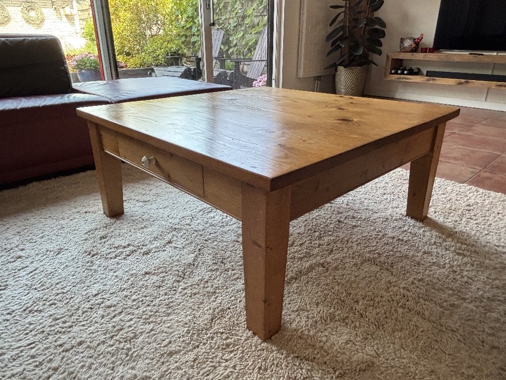 Te koop: Salontafel oud grenen, Gebruikt, 50 tot 100 cm, Vierkant, 50 tot 100 cm