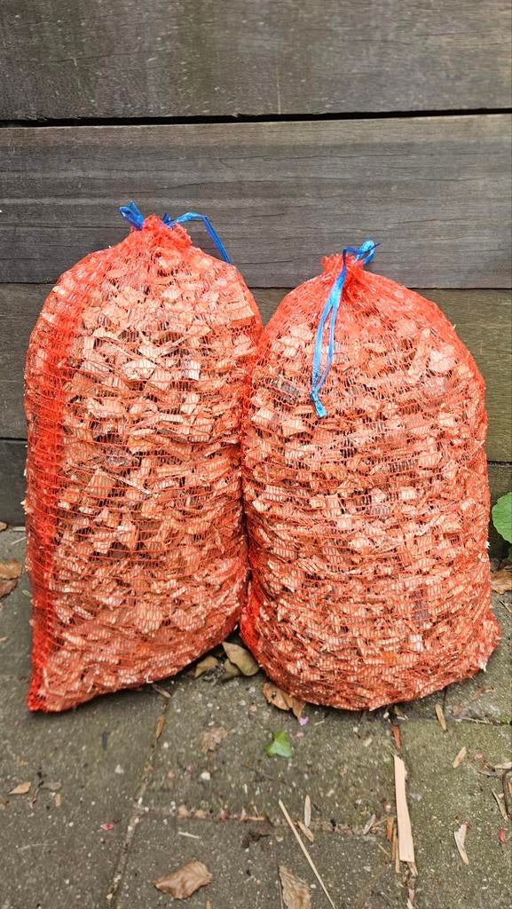 Houtsnipper in 35 L zak. vurenhout, Ophalen of Verzenden, Nieuw, Bruin, Overige typen