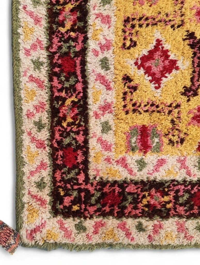 Vintage Handgeknoopt wol Smyrna tapijt floral 92x183cm, Huis en Inrichting, Stoffering | Tapijten en Kleden, Crème, Onbekend, Vintage, Bohemien, Traditioneel