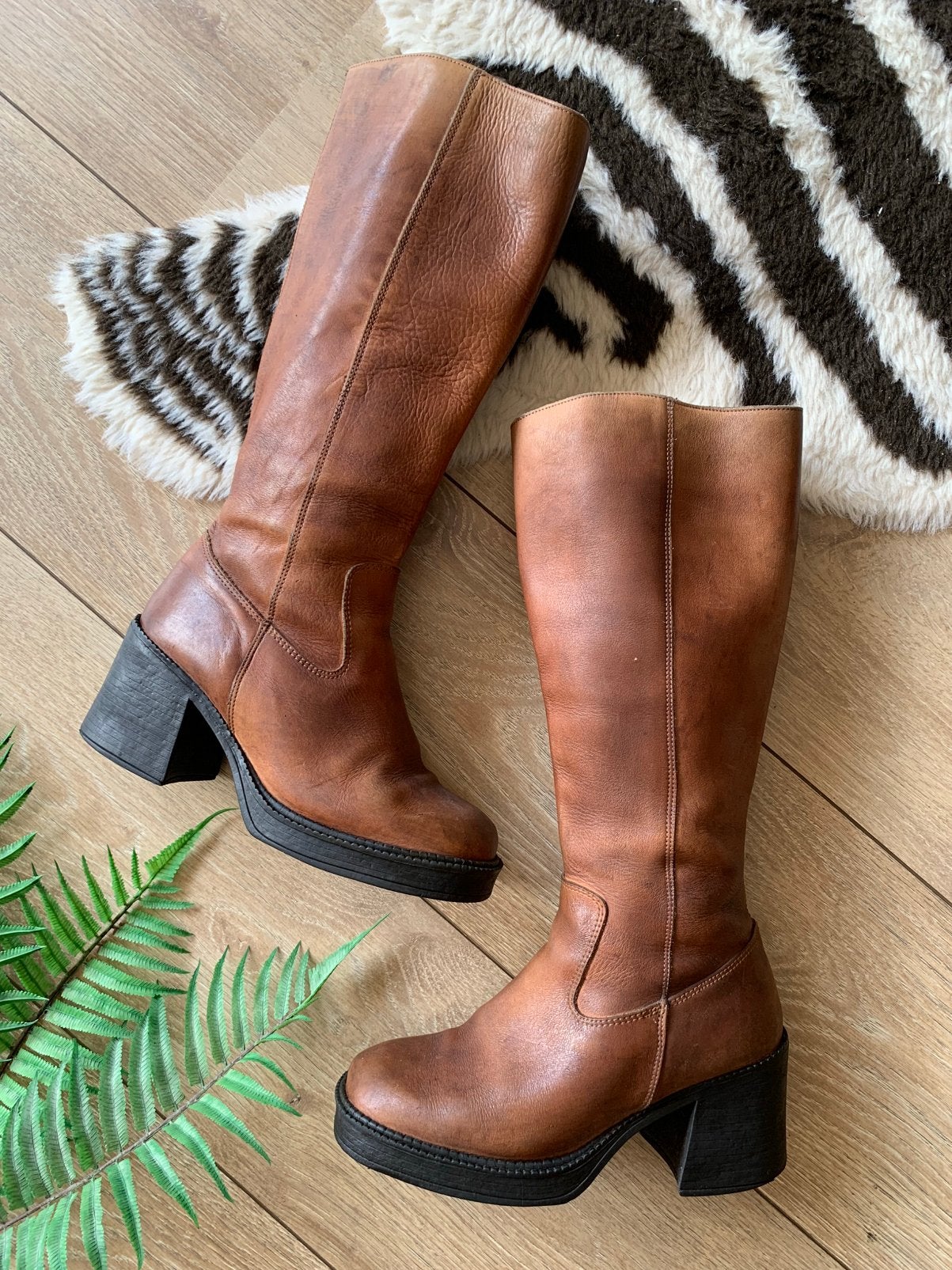 Campus boots met rits 38 39 retro boots blokhak cowboylaars, Kleding | Dames, Schoenen, Hoge laarzen, -, Ophalen of Verzenden