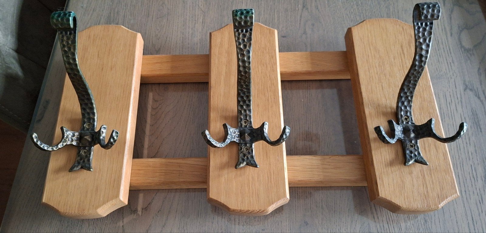 Houten wandkapstok met smeedijzeren haken, Gebruikt, Minder dan 100 cm, Hout, Ophalen