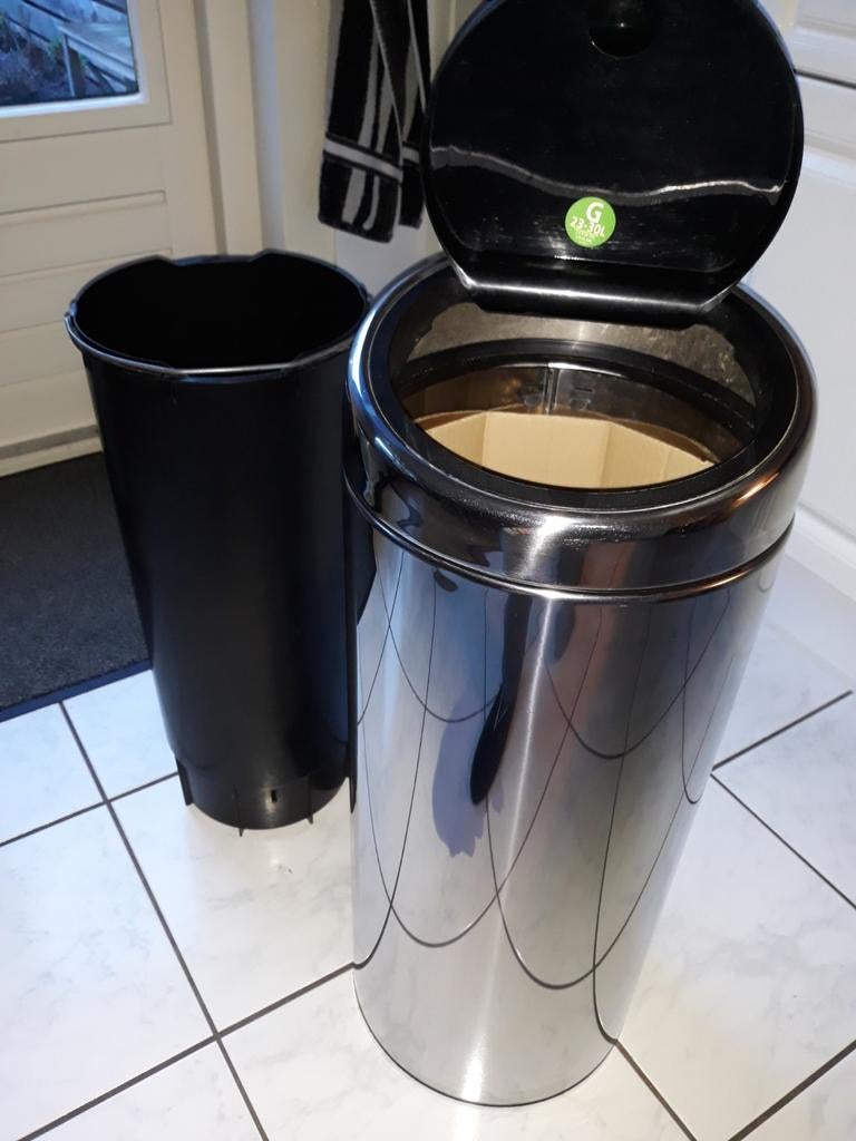 Nette afval bak, Ophalen, Zo goed als nieuw, Minder dan 50 cm