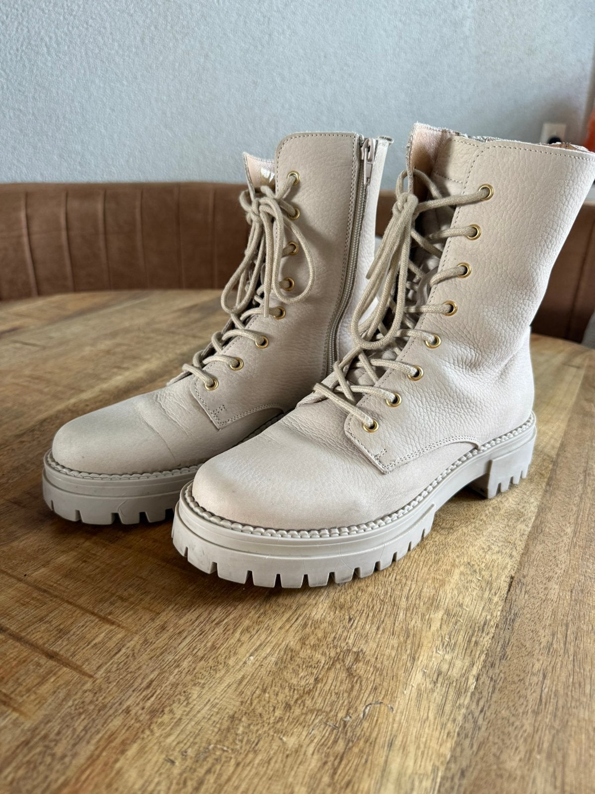 Beige leren Manfield boots maat 39, Beige, Lage of Enkellaarzen, Ophalen of Verzenden, Zo goed als nieuw