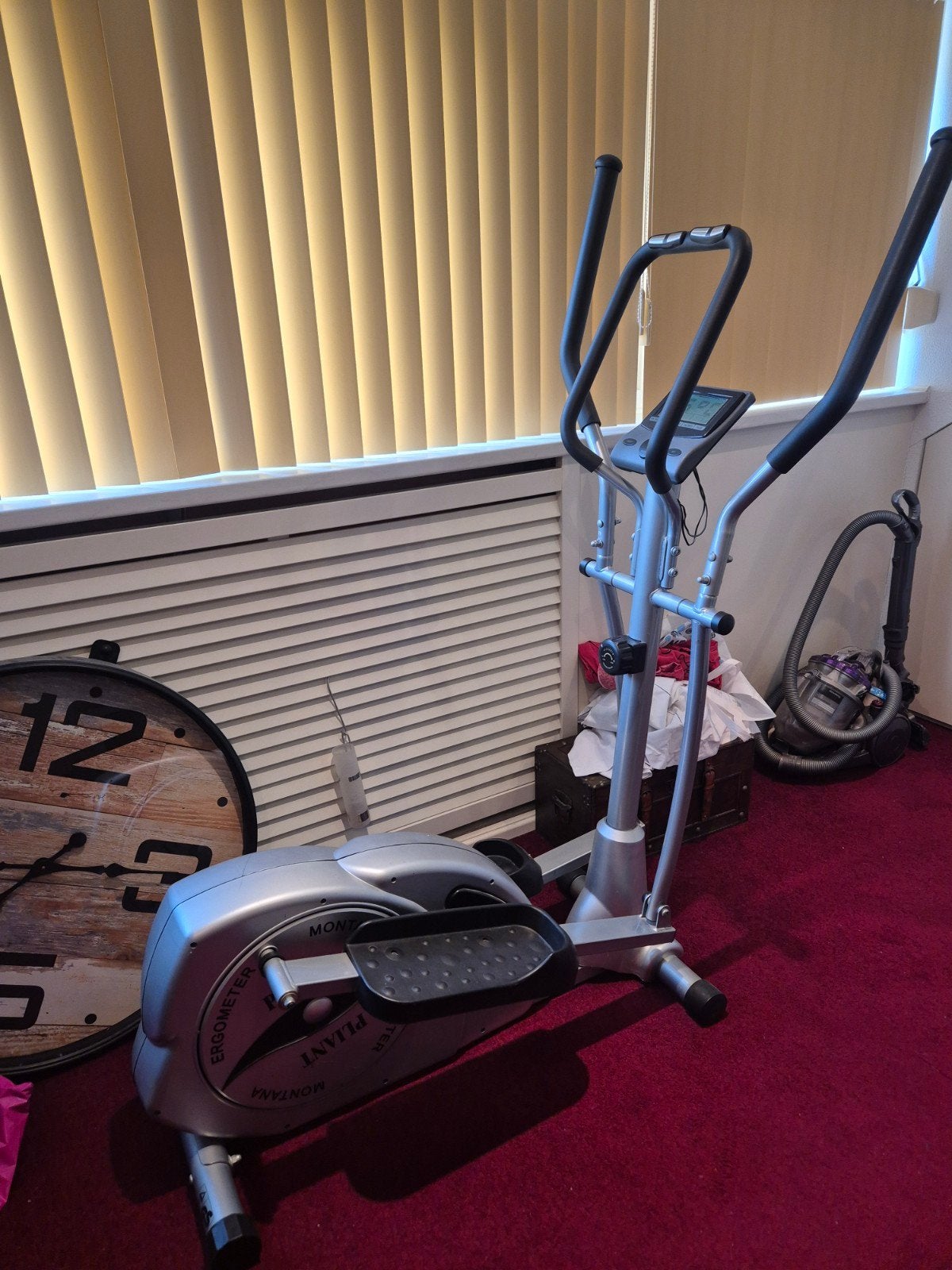 hometrainer digitaal, Sport en Fitness, Fitnessmaterialen, Ophalen, Zo goed als nieuw