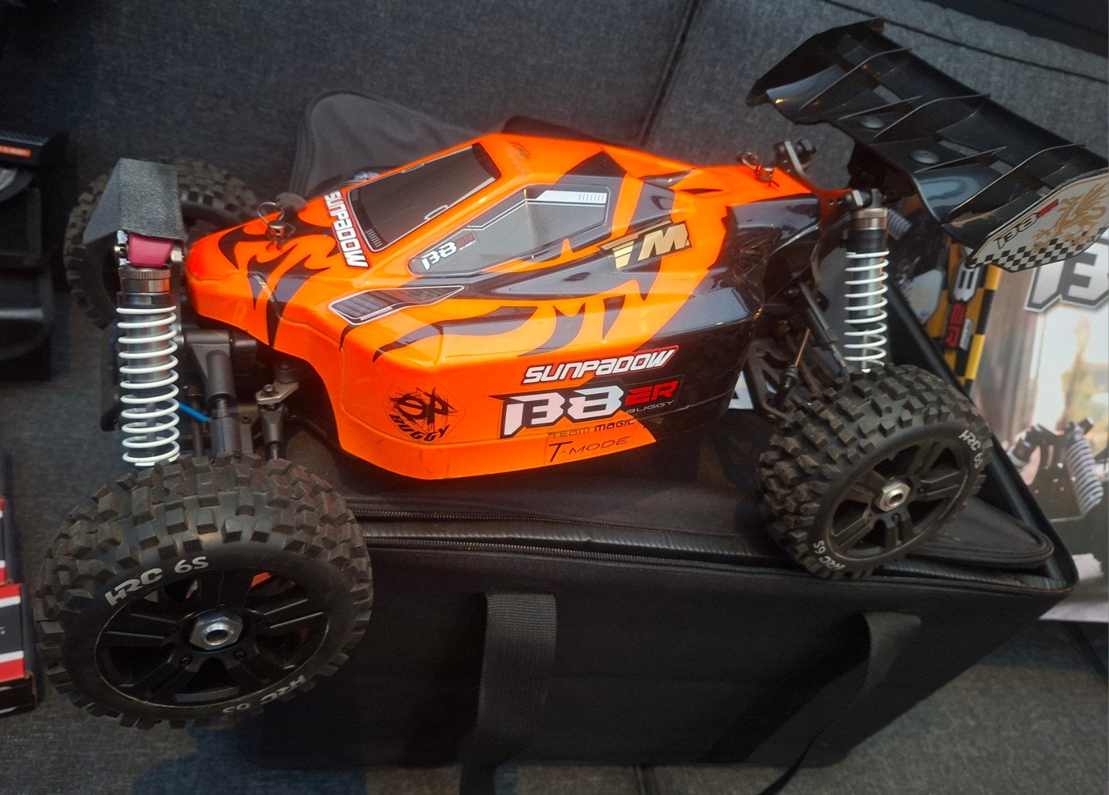 rc auto 1:8 rtr 45 minuten mee gereden, Ophalen of Verzenden, Zo goed als nieuw, Overige schalen, Auto offroad