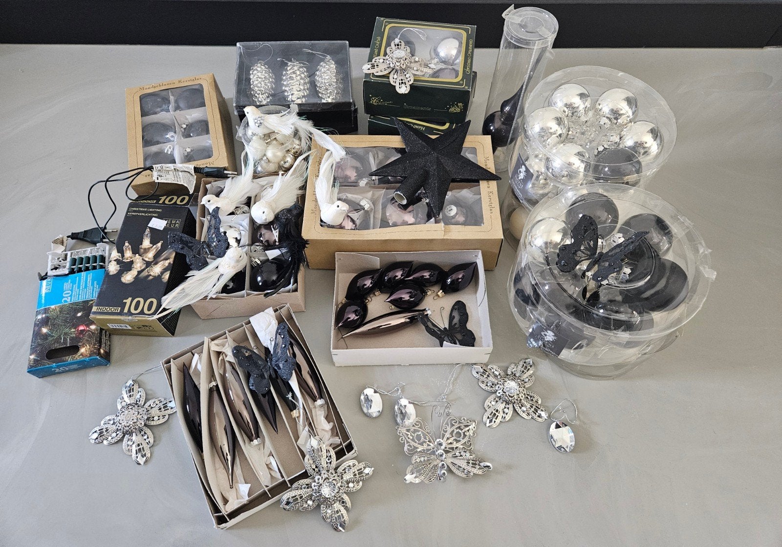 Kerst ballen, kerst ornamenten, kerst verlichting, Ophalen, Gebruikt, Kunststof