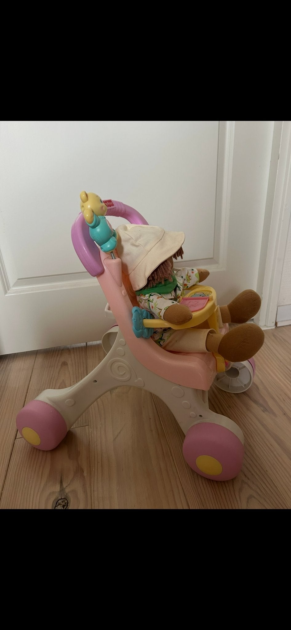 Fisher-Price loopwagen met pop en knuffels, Ophalen, Gebruikt, Duw- of Trekspeelgoed