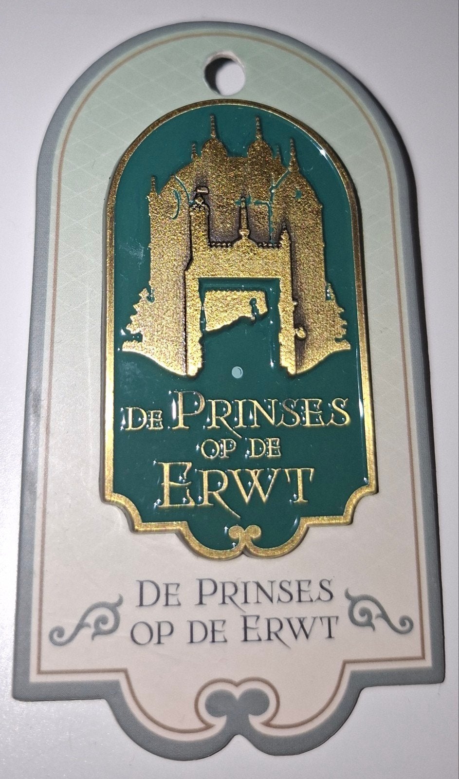 De prinses op de ewrt pin Efteling, Ophalen of Verzenden, Zo goed als nieuw, Button of Speldje