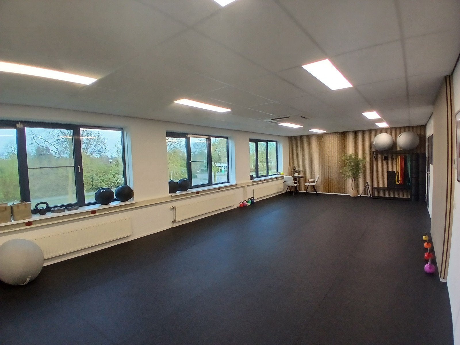 Sport Yoga personal training zaal te huur, Ophalen, Zo goed als nieuw