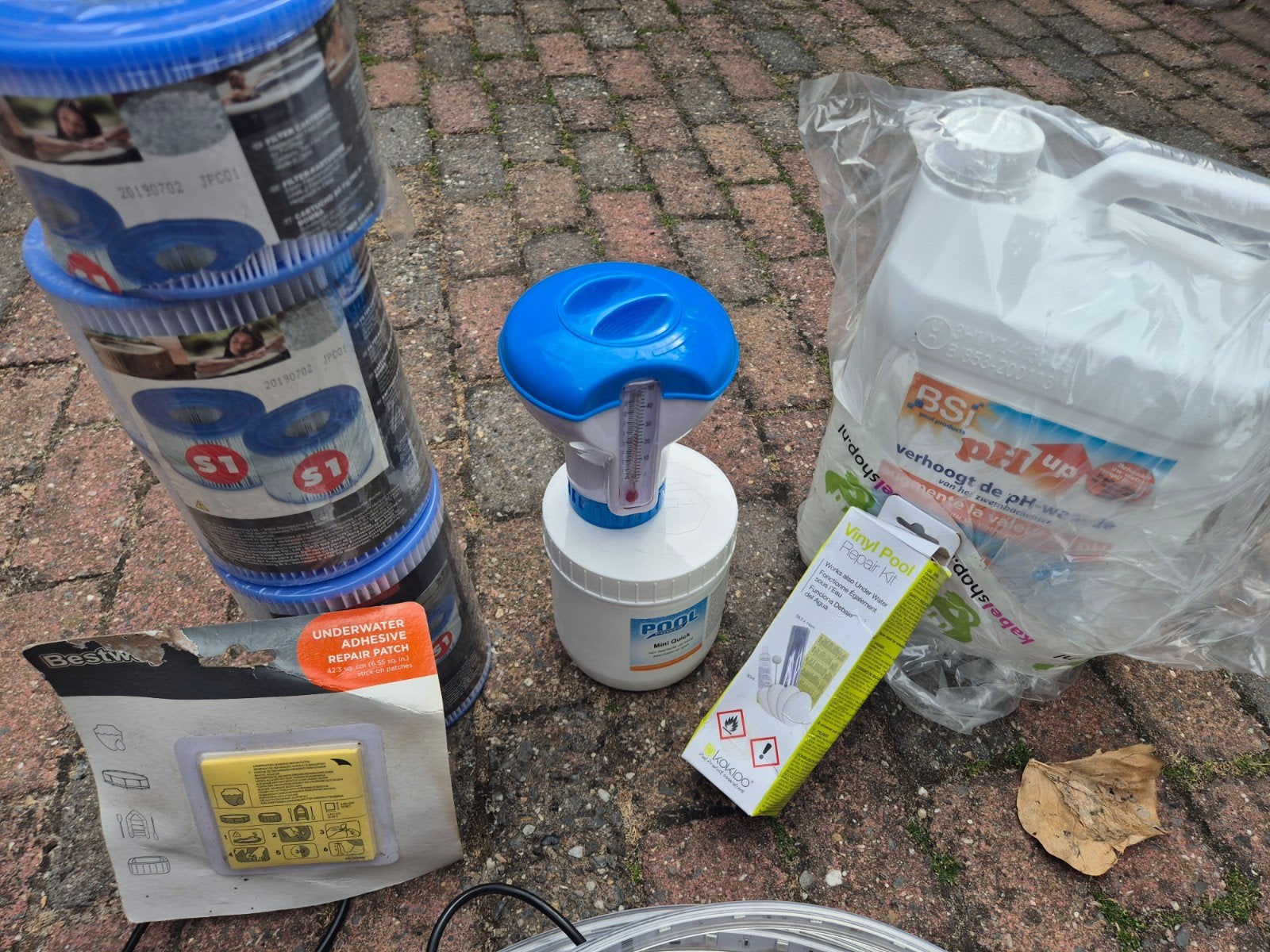 Jacuzzi benodigdheden: filters, reparatieset, LED lamp, Ophalen, Nieuw, Filter